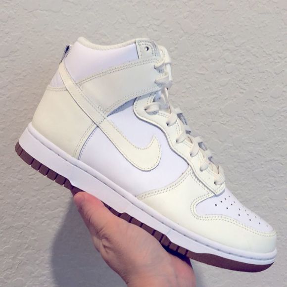 Nike Shoes - 🤍🤍NIKE DUNK HIGH SNEAKERS🤍🤍